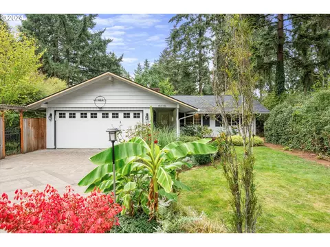 6238 Mcewan Rd, Lake Oswego, OR 97035