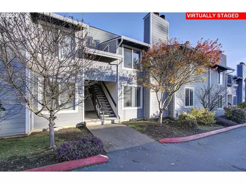 5413 NE 34th St #E, Vancouver, WA 98661