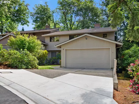 5 Bloch Ter, Lake Oswego, OR 97035