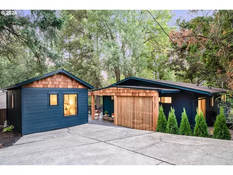 4751 SW Seymour Ct, Portland, OR 97221