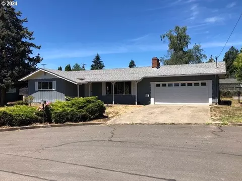 1568 NW Martin Ave, Roseburg, OR 97471