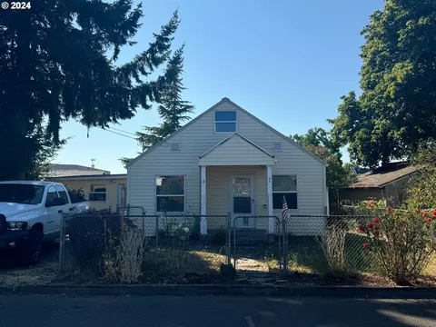 312 Berkley Ave, Molalla, OR 97038