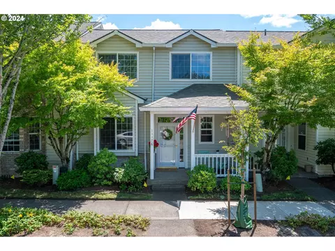 14476 SE Princeton Village Way, Clackamas, OR 97015