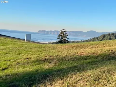 6405 Southview Loop, Cloverdale, OR 97112 photo 1