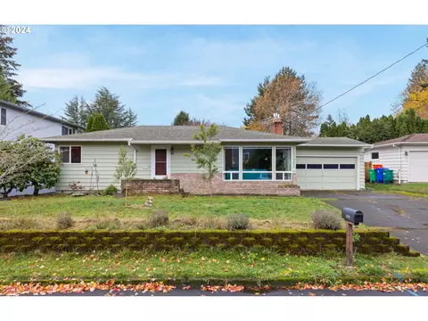 10185 SE 38th Ave, Milwaukie, OR 97222