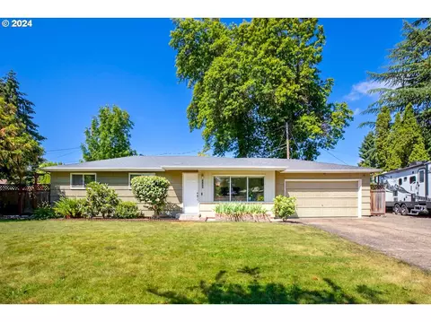 2128 Nirvana St, Eugene, OR 97401