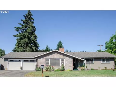 1285 Tierra Lynn Dr, Woodburn, OR 97071