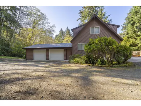 7675 NE Park Ln, Otis, OR 97368