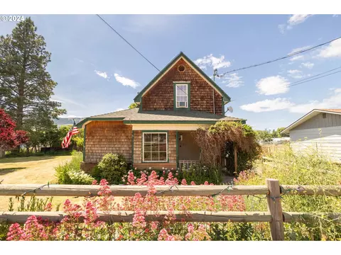 1142 S Main St, Union, OR 97883