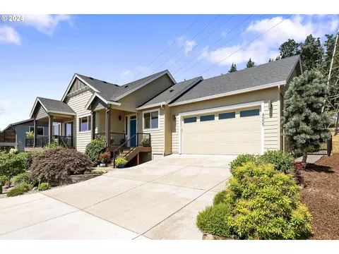 4005 X St, Washougal, WA 98671