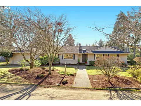 9950 SW Hawthorne Ln, Portland, OR 97225
