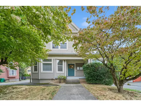1937 SE Stark St, Portland, OR 97214