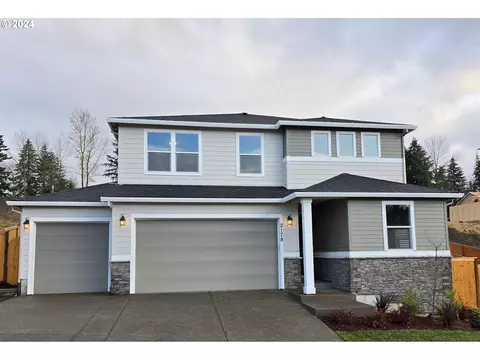 2178 NE Singer Ln, Estacada, OR 97023
