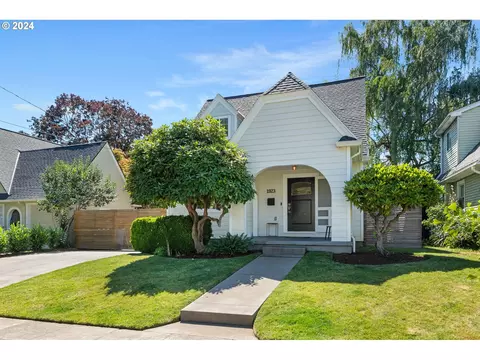 1923 SE 21st Ave, Portland, OR 97214