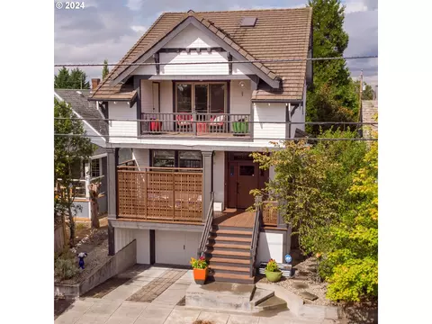 603 NE Webster St, Portland, OR 97211