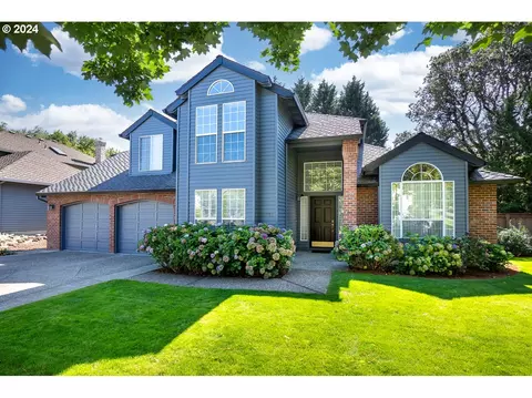 15980 NW Blueridge Dr, Beaverton, OR 97006