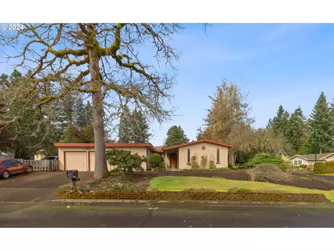 15705 SE Miniview Ct, Milwaukie, OR 97267