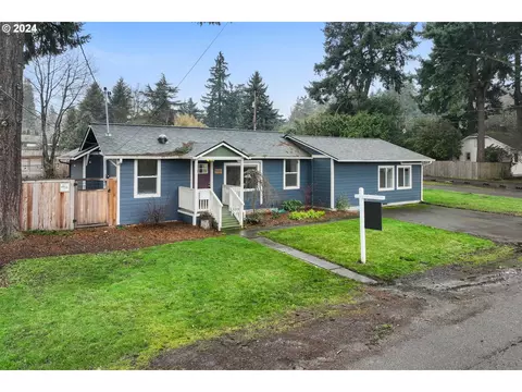 10310 NE Shaver St, Portland, OR 97220