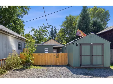 550 E Main St, Sheridan, OR 97378