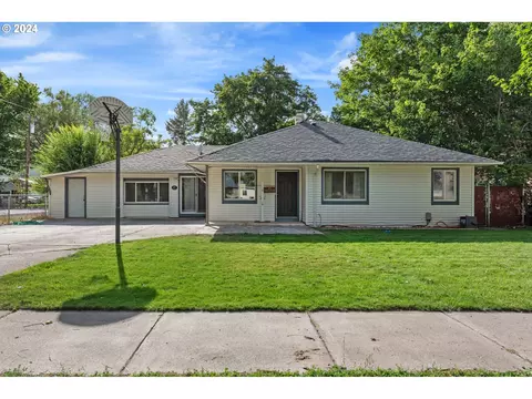 802 16th St, La Grande, OR 97850