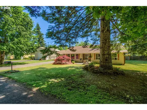 890 NW First Falls View Rd, Stevenson, WA 98648