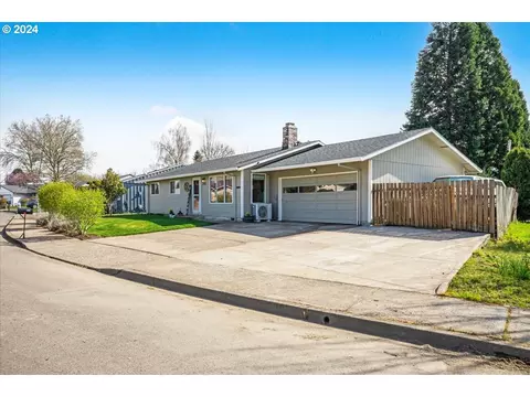 2630 NE Ford St, Mcminnville, OR 97128