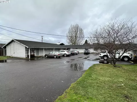 522 N Adair St, Cornelius, OR 97113