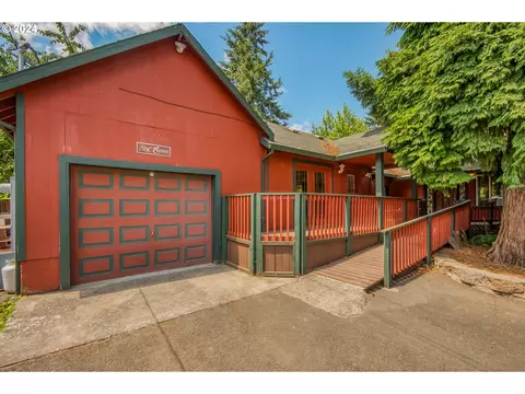 611 NE 157th Ave, Portland, OR 97230