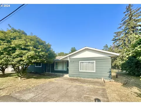 3689 S Main Rd, Lebanon, OR 97355