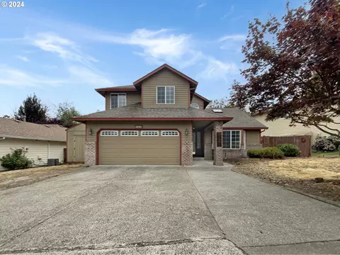 3002 SW Corbeth Ln, Troutdale, OR 97060