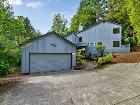 17783 Overlook Cir, Lake Oswego, OR 97034
