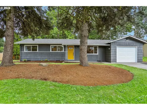 1614 23rd Ave, Forest Grove, OR 97116