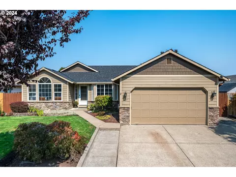 3027 SE 27th Ct, Gresham, OR 97080