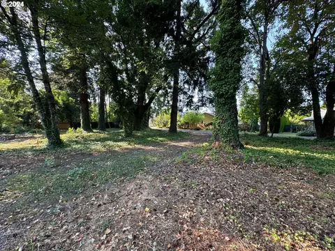 SE 18th Ave, Hillsboro, OR 97123