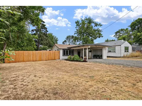 2925 Mill St, Eugene, OR 97405