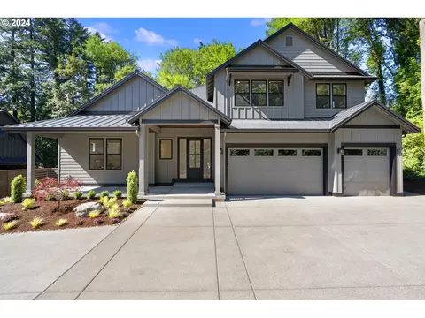 4390 SW 58th Ave, Portland, OR 97221