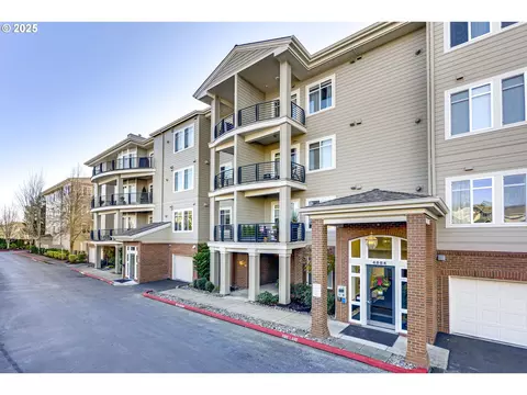 4884 NW Promenade Ter #205, Portland, OR 97229