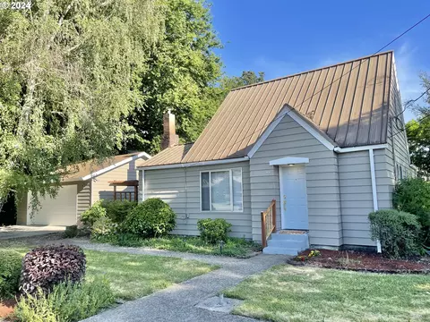 388 NW Sherman St, Sheridan, OR 97378