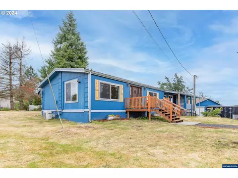 40059 Sandner Dr, Scio, OR 97374
