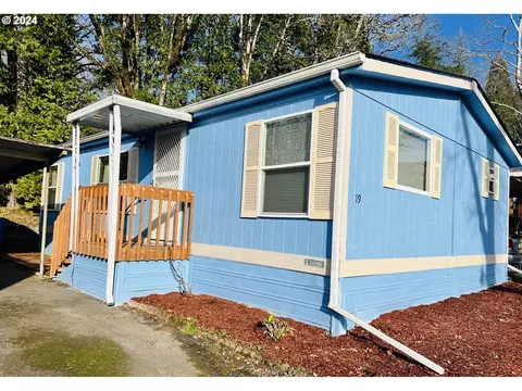 3203 SE Vineyard Rd #19, Milwaukie, OR 97267