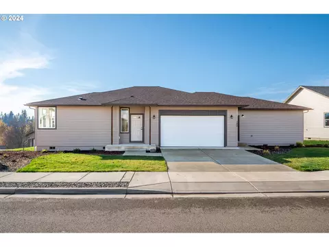 180 Wil Way, Winston, OR 97496