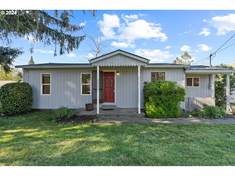 4903 SE Long St, Portland, OR 97206