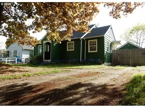 2020 NE Hazel Ave, Salem, OR 97301