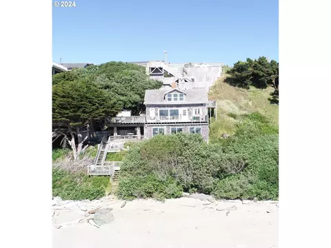 1490 Beach Loop Dr SW, Bandon, OR 97411
