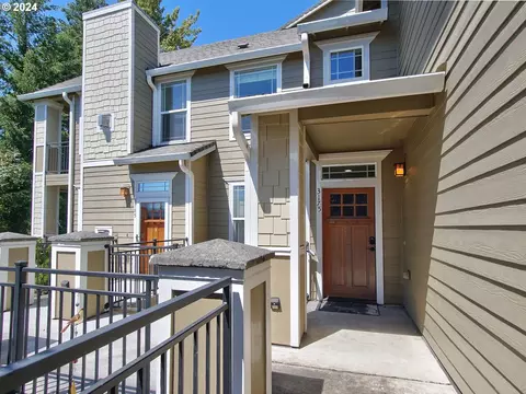 3175 Summerlinn Dr, West Linn, OR 97068