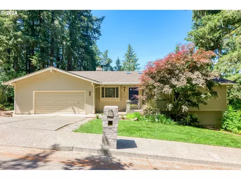7 Hillshire Dr, Lake Oswego, OR 97034