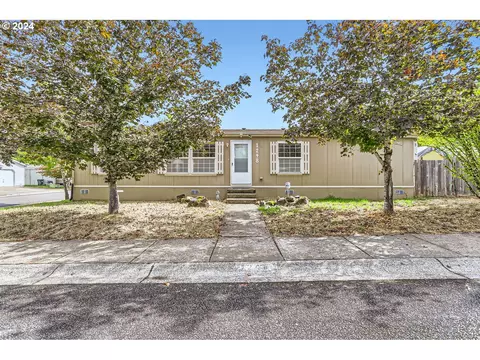 1248 SW Kalyca Way, Beaverton, OR 97003