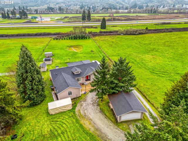 1032 Weaver Rd, Myrtle Creek, OR 97457 | 44 Photos - Movoto