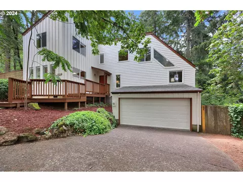 5080 Whiteaker St, Eugene, OR 97405