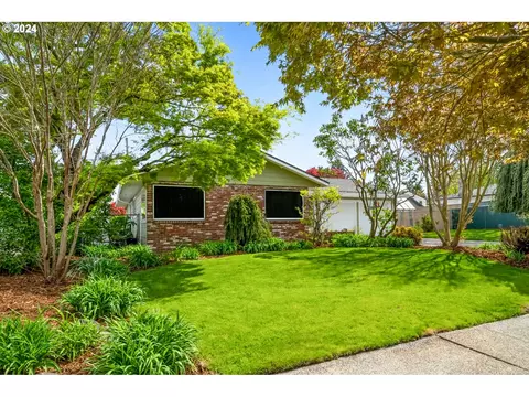1940 NE 153rd Pl, Portland, OR 97230